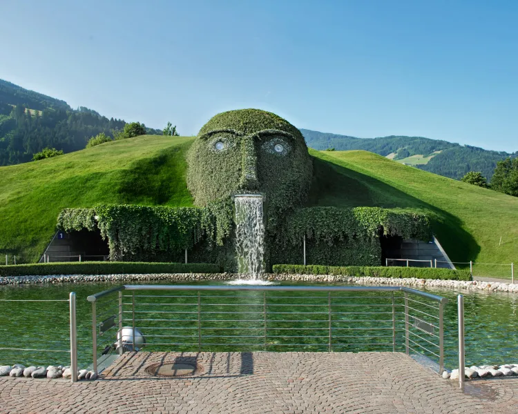 Taxi Transfer Innsbruck - Wattens / Swarovski