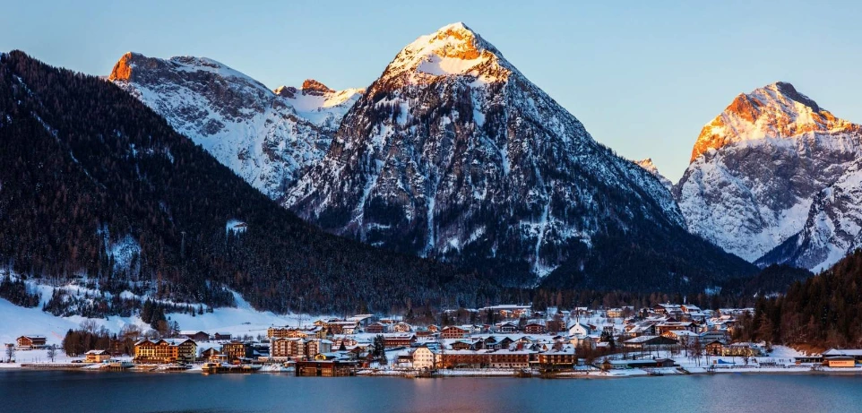 Limo Service naar Achenkirch aan de Achensee