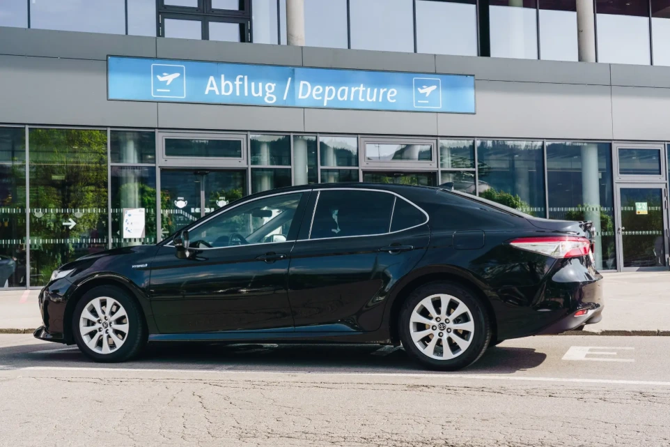 Toyota Camry from VIP Taxi Innsbruck at the airport