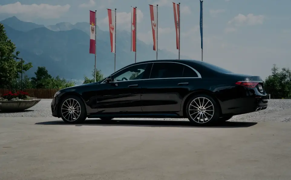 Mercedes S-Klasse: Außenansicht und elegante Linien